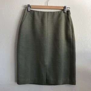 Tommy Bahama silk green pencil skirt knee length